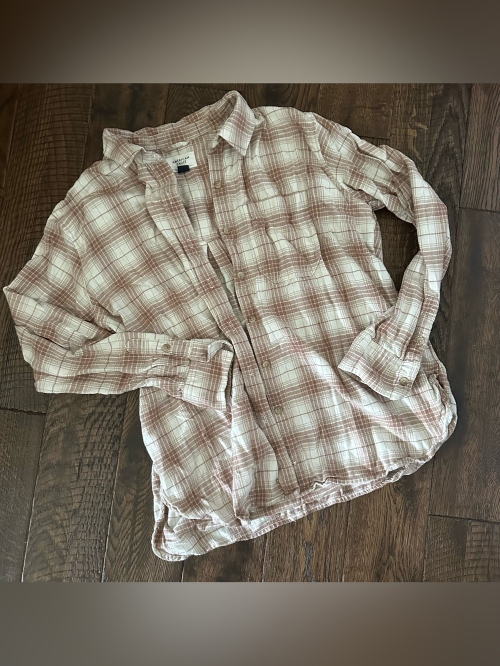 American Eagle oversized flannel button down shirt